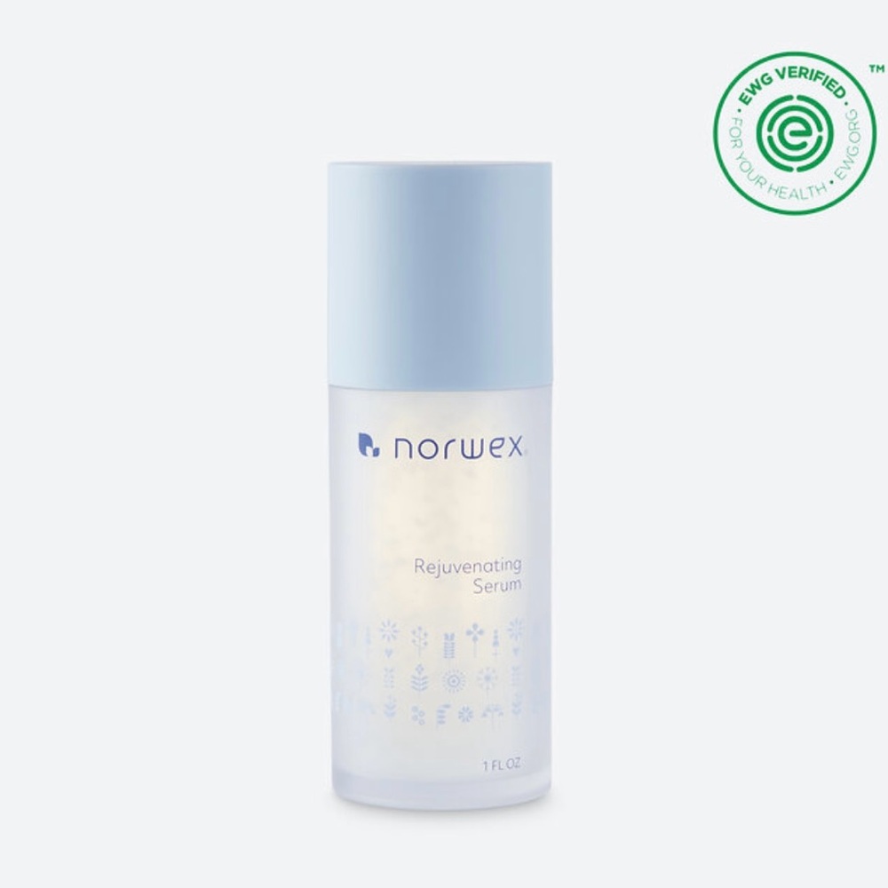 Norwex Rejuvenating Serum - Light Blue and White - Picture 4 of 11